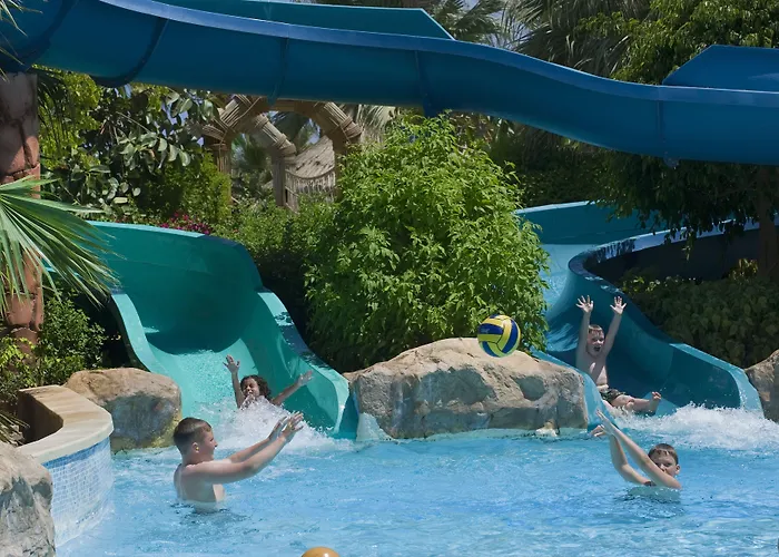 Üdülőközpont Pickalbatros Golf 5*